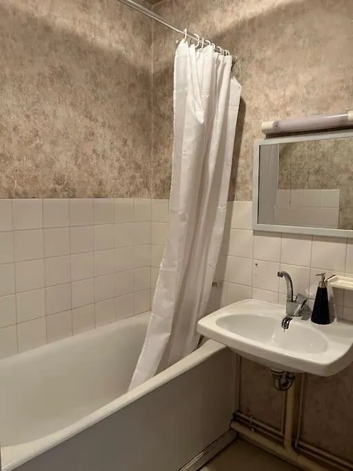 Apartament Le Studio: Agreable Logement Riorges